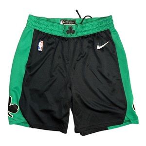 Celtics Nike 3rd jersey shorts, men’s Large, good condition